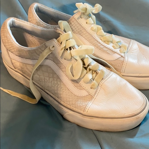 vans with ribbon laces